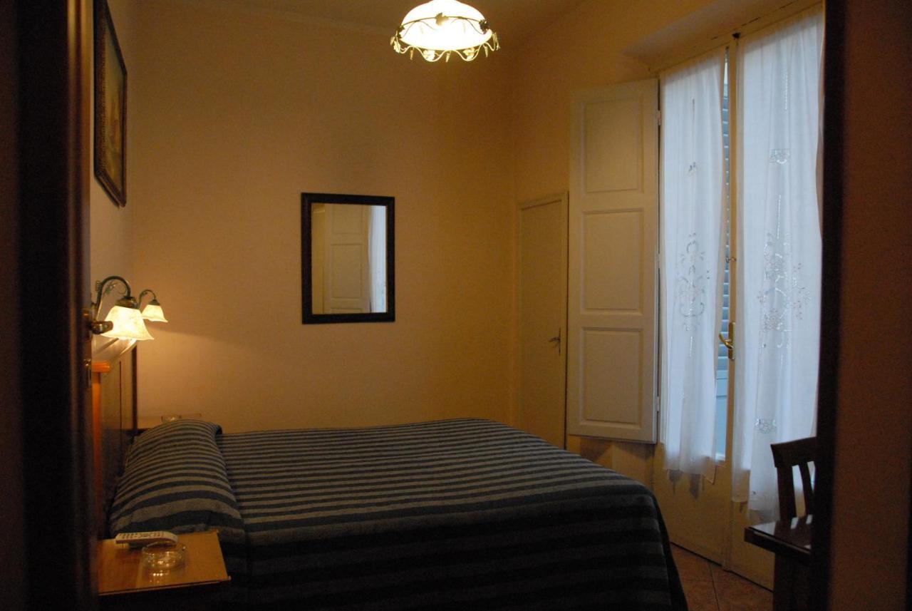 Hotel Margaret Florence Luaran gambar