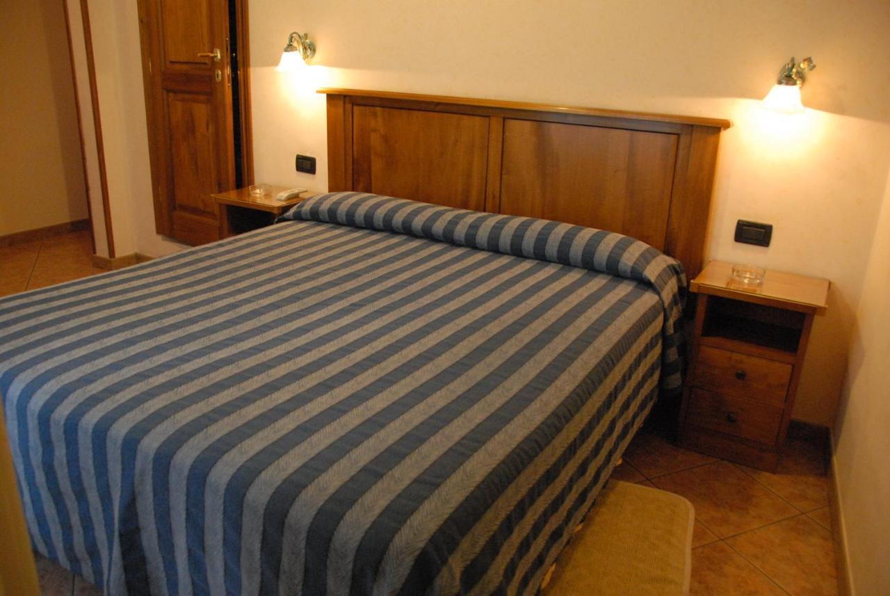 Hotel Margaret Florence Luaran gambar